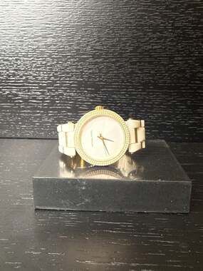 Michael Kors Women's Delray MK4315 Gold-Tone and White Acetate Link Watch